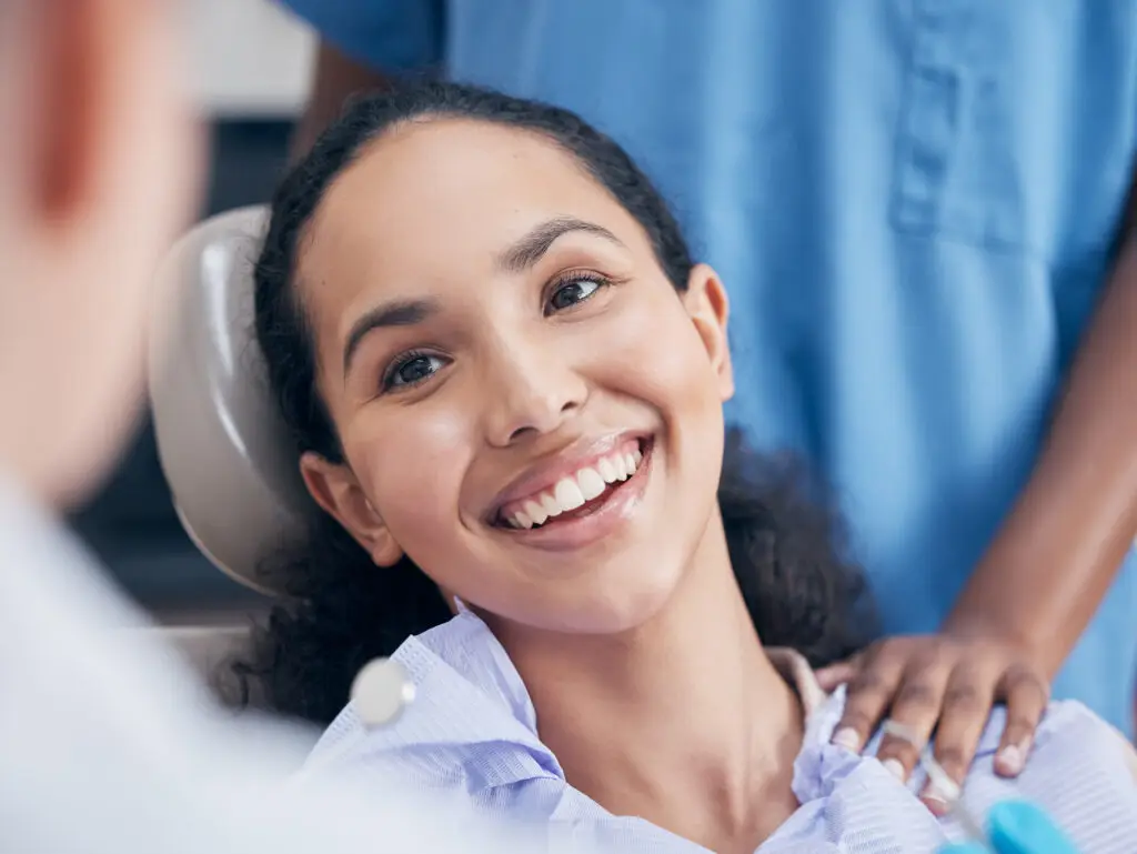 tooth-colored fillings and dental veneers